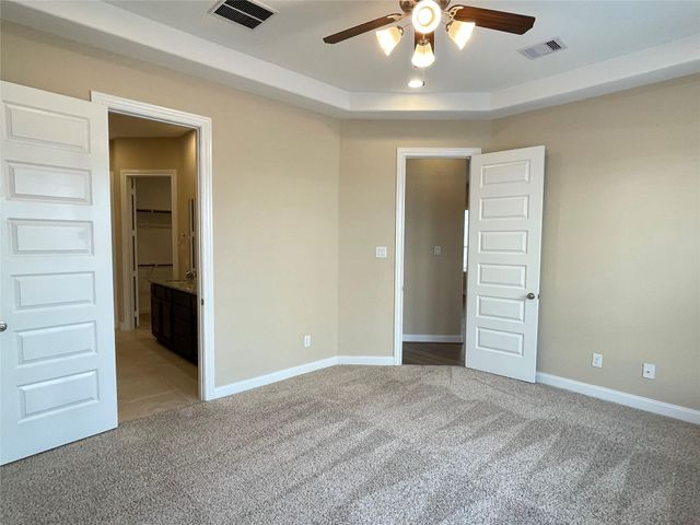 10418 Quiet Courtyard Road, Houston, TX 77043