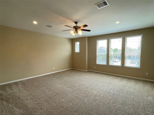 10418 Quiet Courtyard Road, Houston, TX 77043