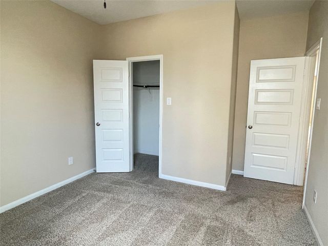 10418 Quiet Courtyard Road, Houston, TX 77043