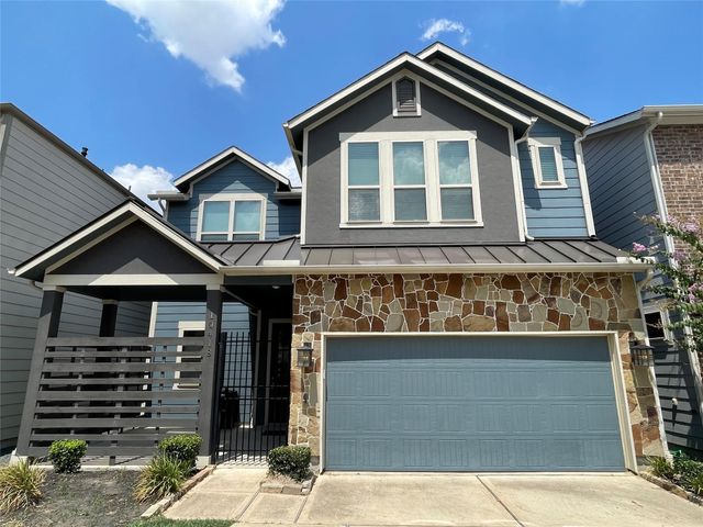 10418 Quiet Courtyard Road, Houston, TX 77043