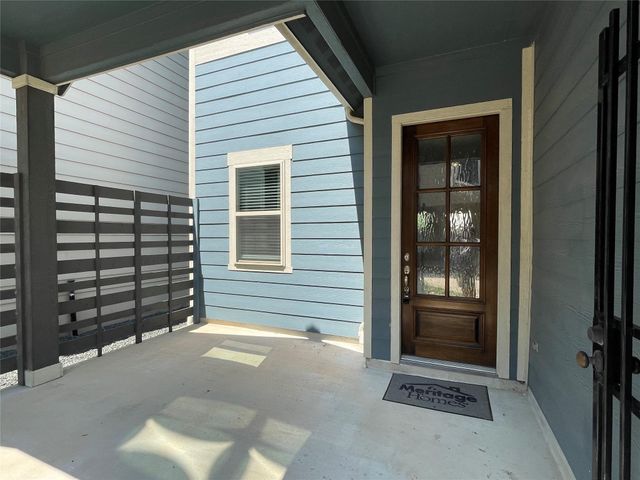 10418 Quiet Courtyard Road, Houston, TX 77043