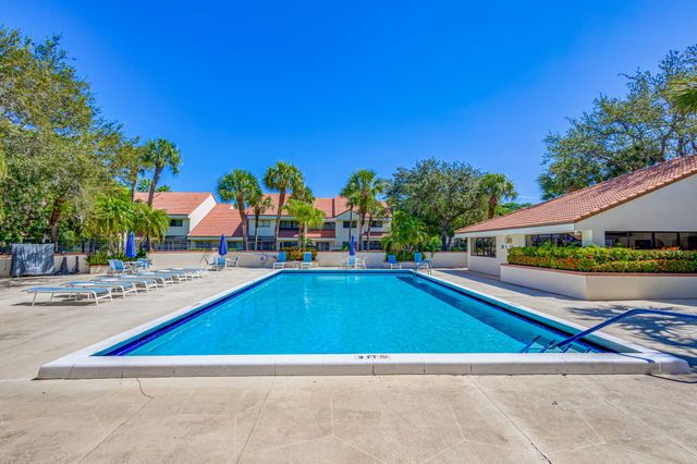 301 Sea Oats Drive A, Juno Beach, FL 33408