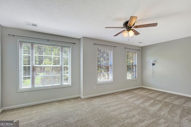170 Perry Creek Drive, Fayetteville, GA 30215