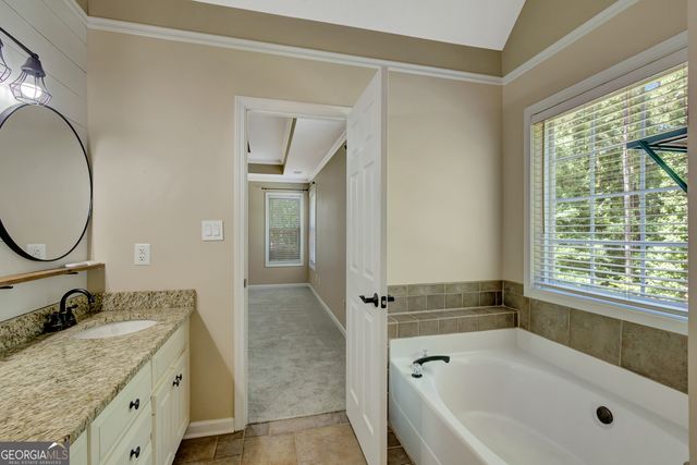170 Perry Creek Drive, Fayetteville, GA 30215