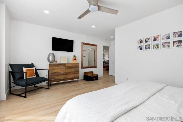 1904 Pariva, Cardiff By The Sea, CA 92007