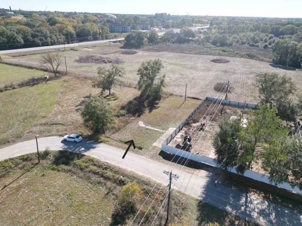 412 Cindy Lane, Prairie View, TX 77445