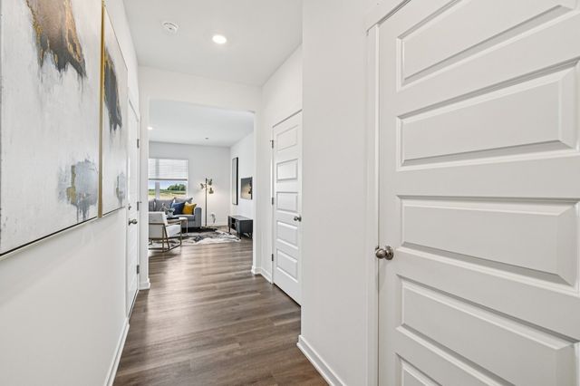 2417 Semillon Street, Oswego, IL 60543