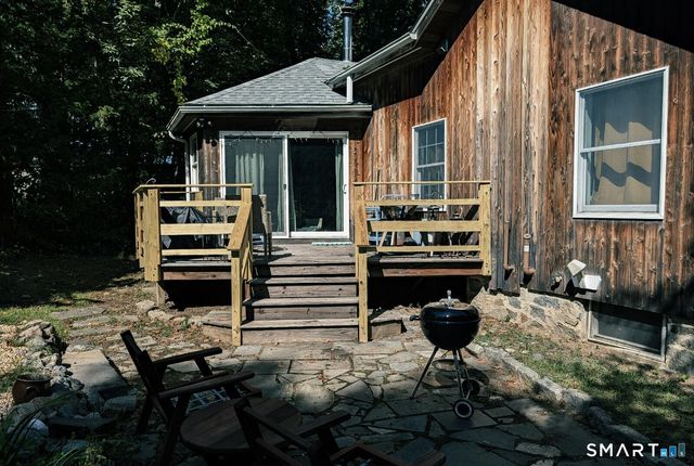 79 Wesley Avenue, Westbrook, CT 06498