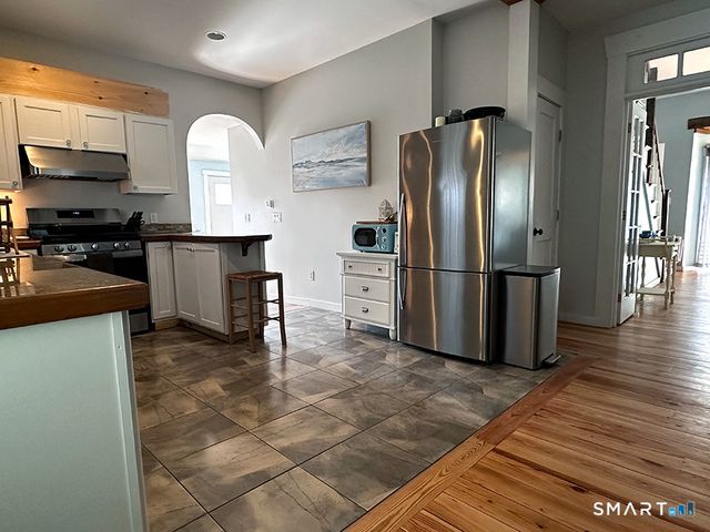 79 Wesley Avenue, Westbrook, CT 06498