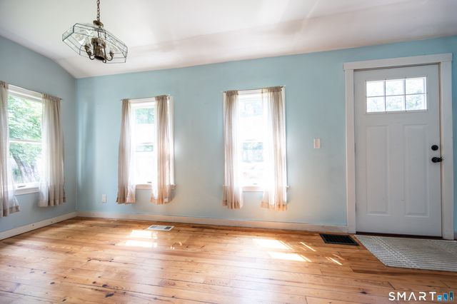 79 Wesley Avenue, Westbrook, CT 06498