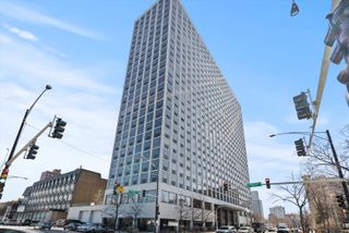 4343 N CLARENDON Avenue 1301, Chicago, IL 60613