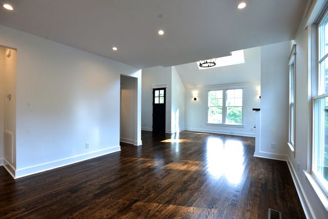 1307 W 45th Street, Chattanooga, TN 37409