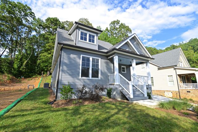 1307 W 45th Street, Chattanooga, TN 37409