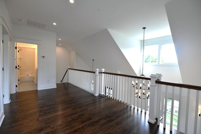 1307 W 45th Street, Chattanooga, TN 37409