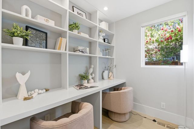 3408 South Court, Palo Alto, CA 94306