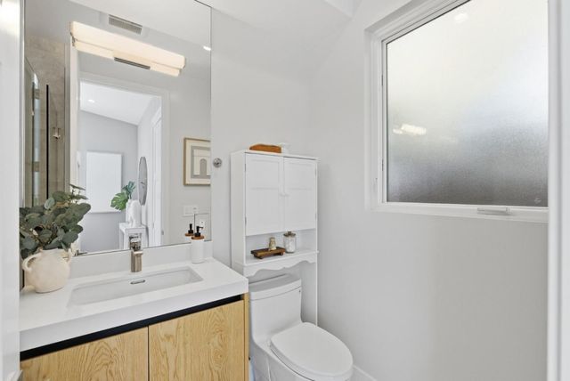 3408 South Court, Palo Alto, CA 94306