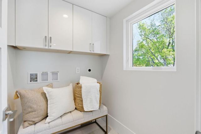 3408 South Court, Palo Alto, CA 94306