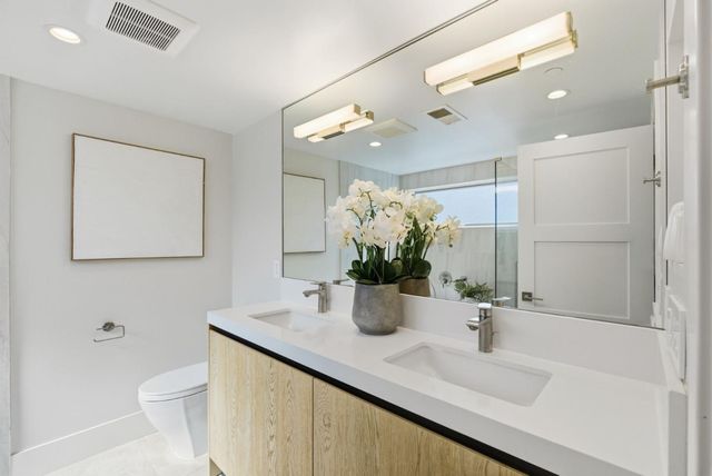 3408 South Court, Palo Alto, CA 94306