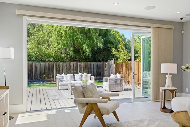 3408 South Court, Palo Alto, CA 94306