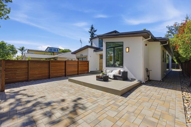 3408 South Court, Palo Alto, CA 94306