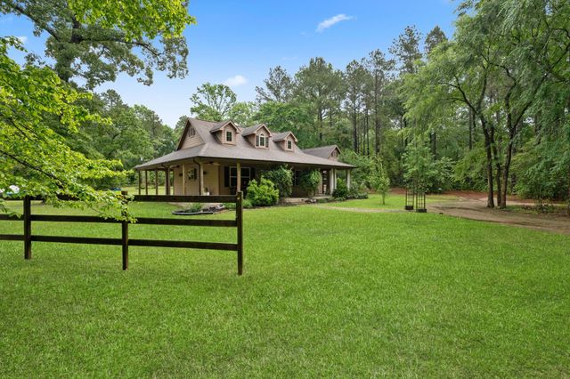 25672 Magnolia Pines Drive, Magnolia, TX 77355