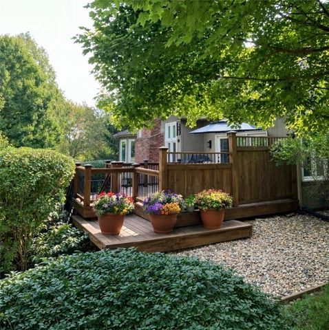 5004 W 128th Street, Leawood, KS 66209