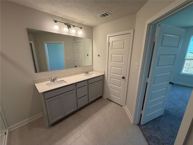 116 Hejl Drive, Caldwell, TX 77836