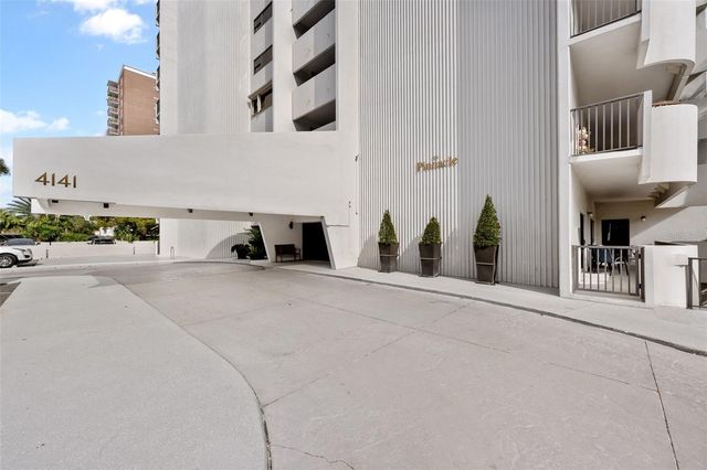 4141 BAYSHORE BOULEVARD 204, Tampa, FL 33611