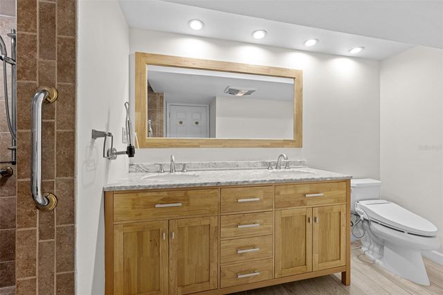 4141 BAYSHORE BOULEVARD 204, Tampa, FL 33611