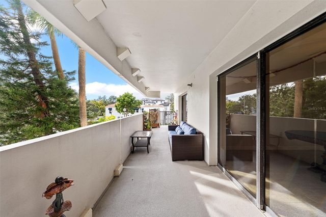 4141 BAYSHORE BOULEVARD 204, Tampa, FL 33611