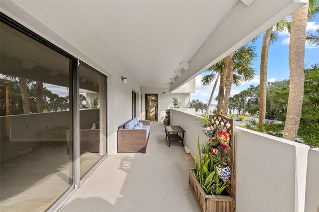 4141 BAYSHORE BOULEVARD 204, Tampa, FL 33611