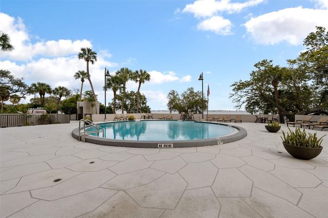 4141 BAYSHORE BOULEVARD 204, Tampa, FL 33611