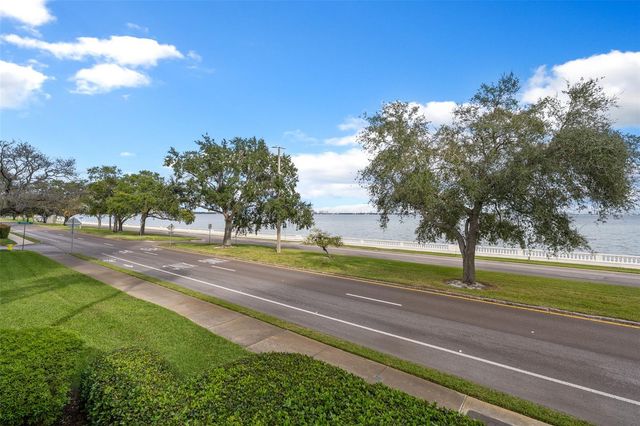 4141 BAYSHORE BOULEVARD 204, Tampa, FL 33611