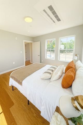 98 Prescott St 1a, Boston, MA 02128