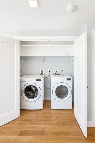 98 Prescott St 1a, Boston, MA 02128