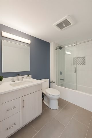 98 Prescott St 1a, Boston, MA 02128