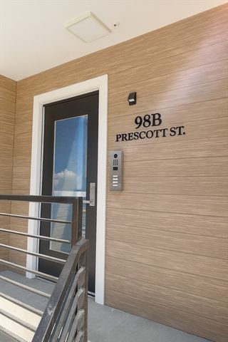 98 Prescott St 1a, Boston, MA 02128