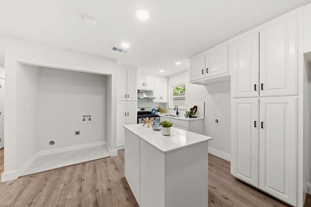 1831 Lee Street, Mesquite, TX 75149