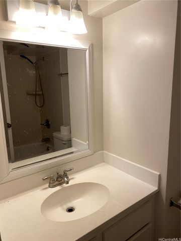 445 Seaside Avenue 2617, Honolulu, HI 96815