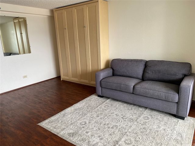 445 Seaside Avenue 2617, Honolulu, HI 96815