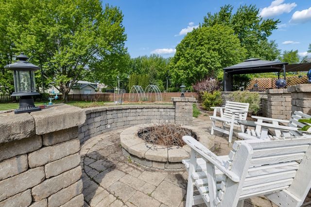1351 Reva Lane, Lake Holiday, IL 60548