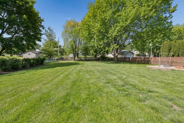 1351 Reva Lane, Lake Holiday, IL 60548