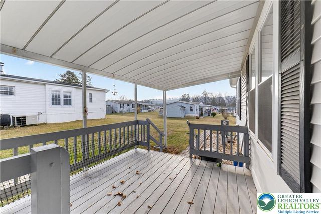 37 Stacey Drive, Lehigh Twp, PA 18088