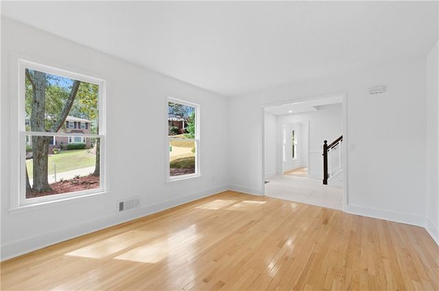 51 Queen Anne SE Drive, Mableton, GA 30126