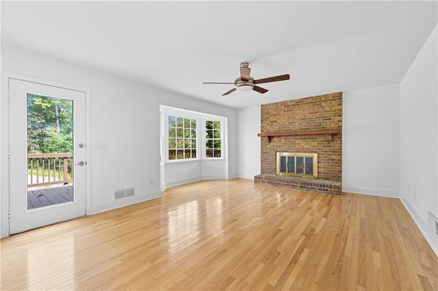 51 Queen Anne SE Drive, Mableton, GA 30126