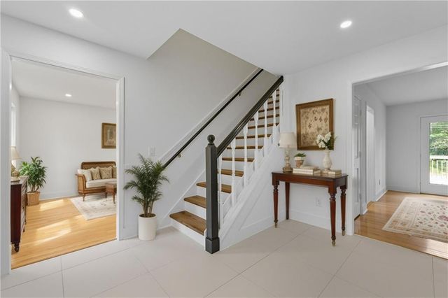 51 Queen Anne SE Drive, Mableton, GA 30126