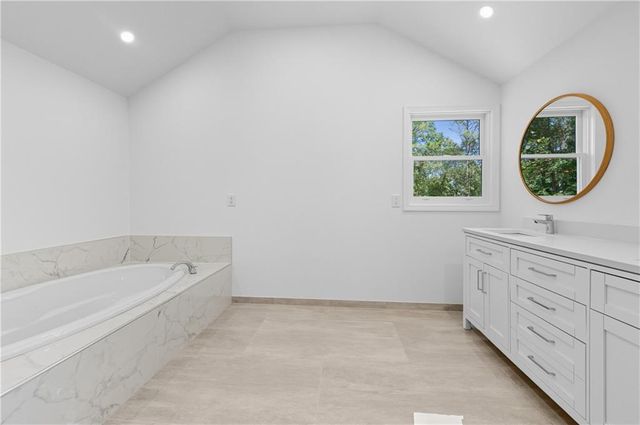 51 Queen Anne SE Drive, Mableton, GA 30126