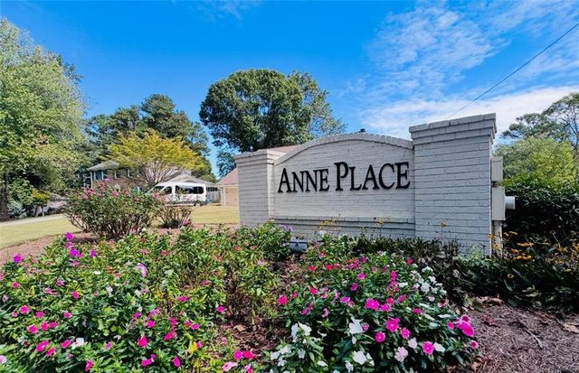 51 Queen Anne SE Drive, Mableton, GA 30126