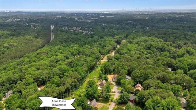 51 Queen Anne SE Drive, Mableton, GA 30126