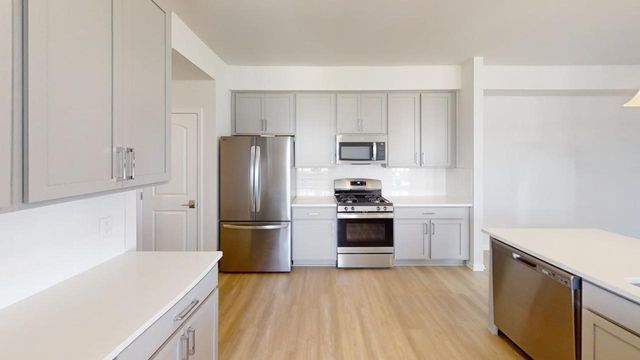 2201 Mill Lane, Saline, MI 48176